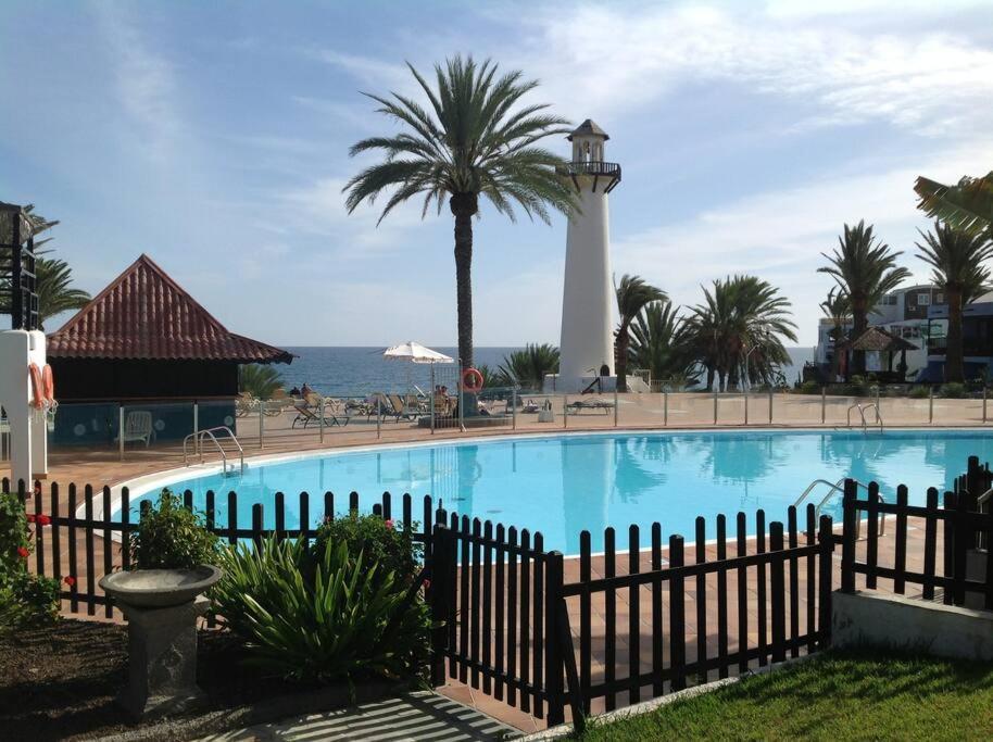 Luxury Beach - Sun Club Playa Del Aguila มาสปาโลมาส ภายนอก รูปภาพ