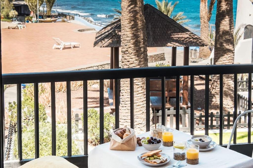 Luxury Beach - Sun Club Playa Del Aguila มาสปาโลมาส ภายนอก รูปภาพ
